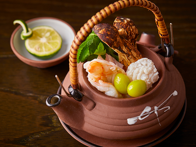 松茸の土瓶蒸し